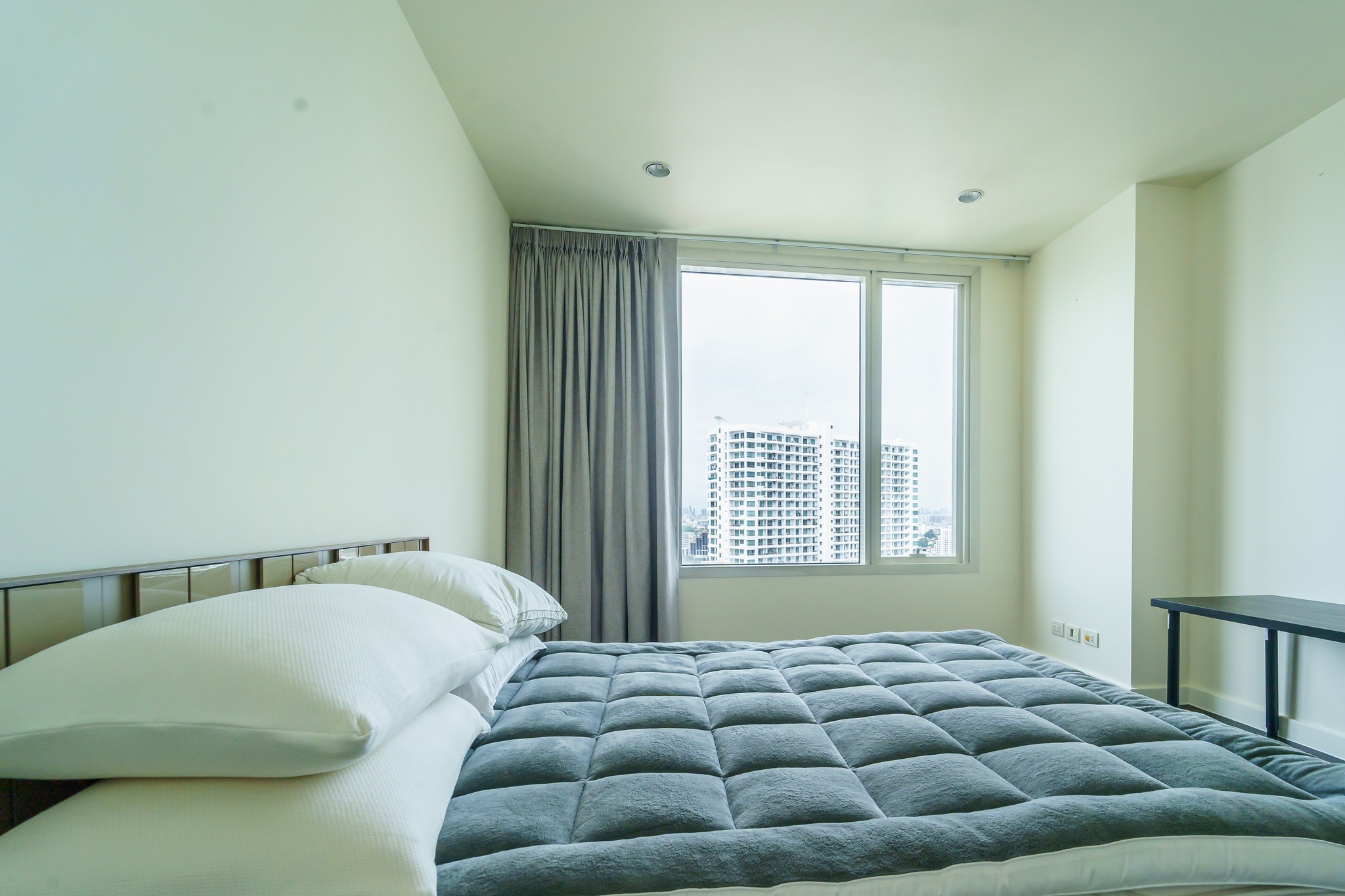 Three Bed Room Apartment For Rent