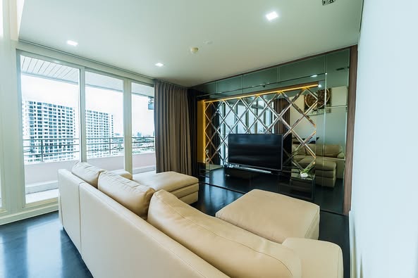 Three Bed Room Apartment For Rent