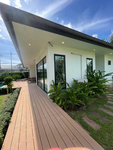 Pool Villa For Sale