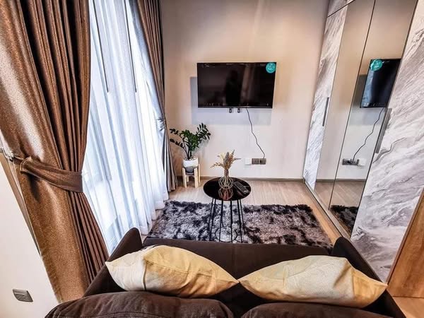 One Bedroom Condo For Rent