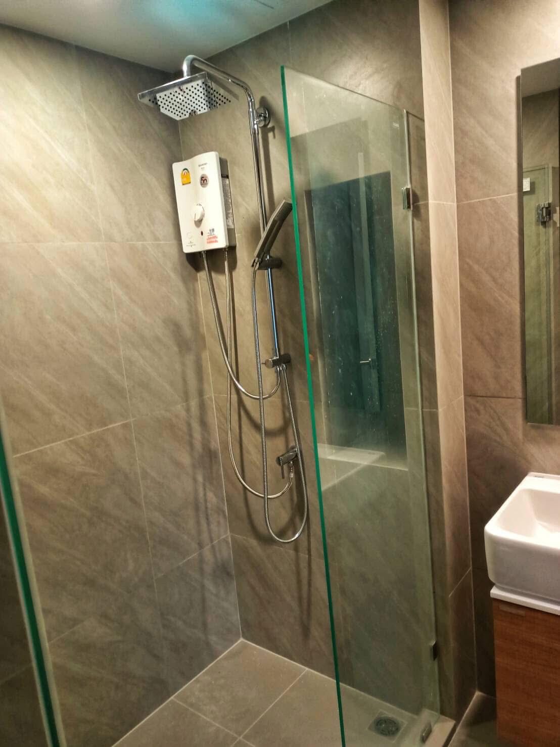 One Bedroom Condo For Rent
