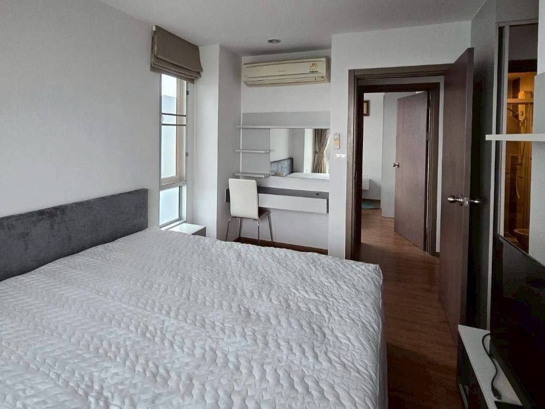 Two Bed Room Condo For Rent