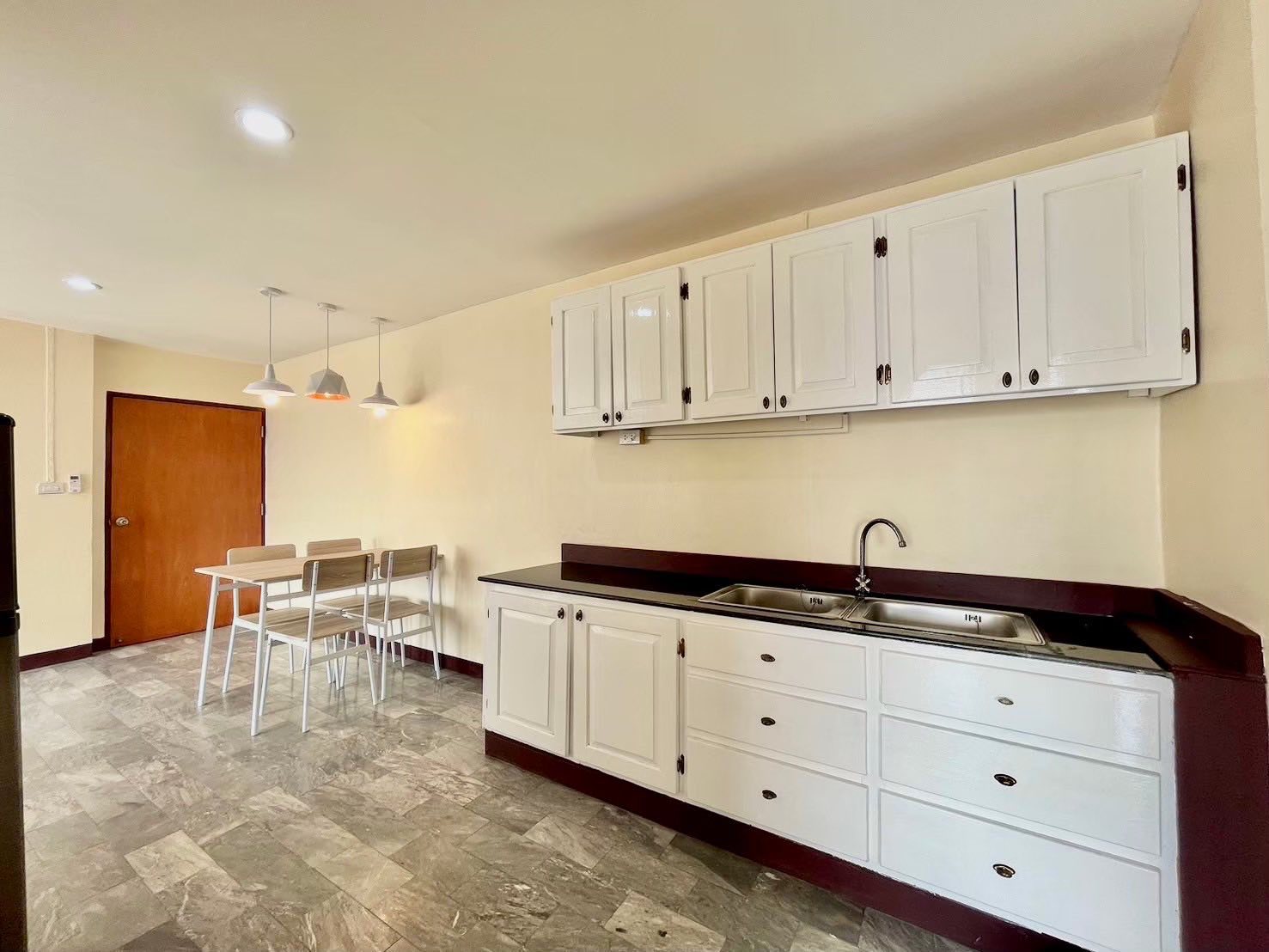 Two Bed Room Condo For Rent