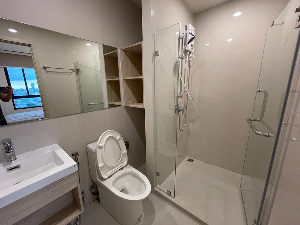 One Bedroom Condo For Rent