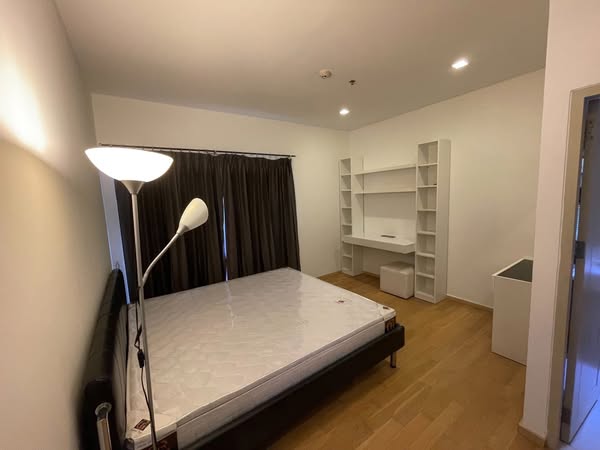 One Bedroom Condo For Rent