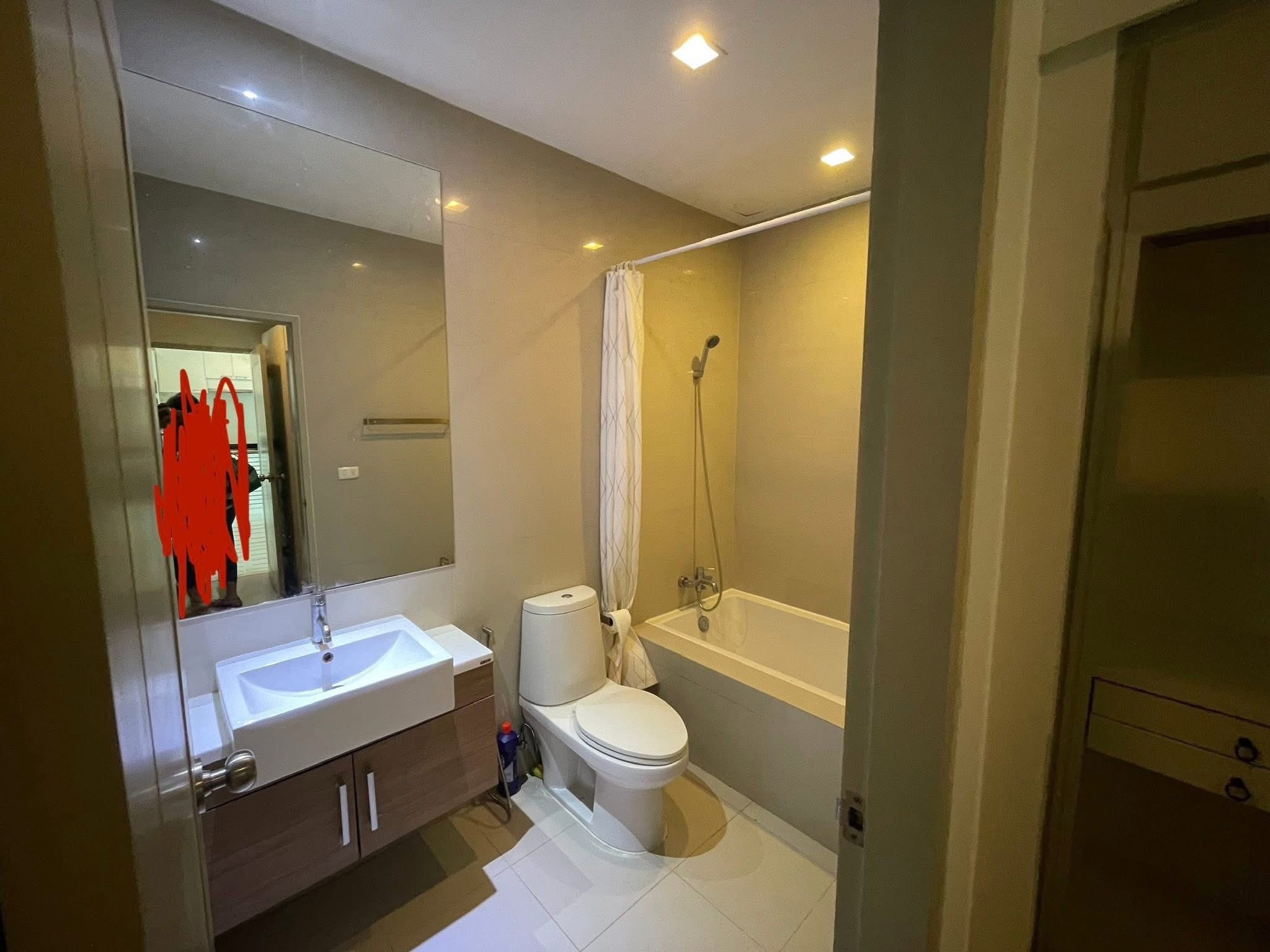 One Bedroom Condo For Rent