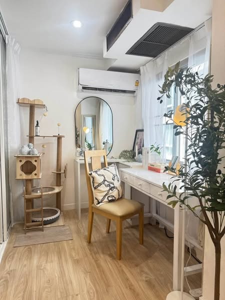 One Bedroom Condo For Rent