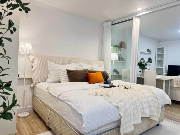 One Bedroom Condo For Rent