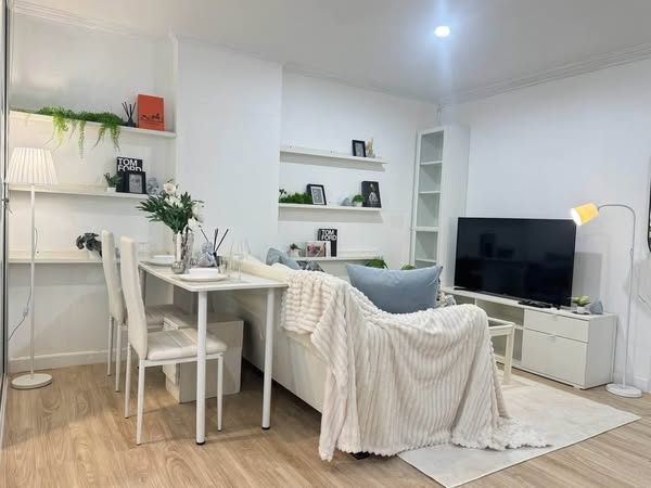 One Bedroom Condo For Rent