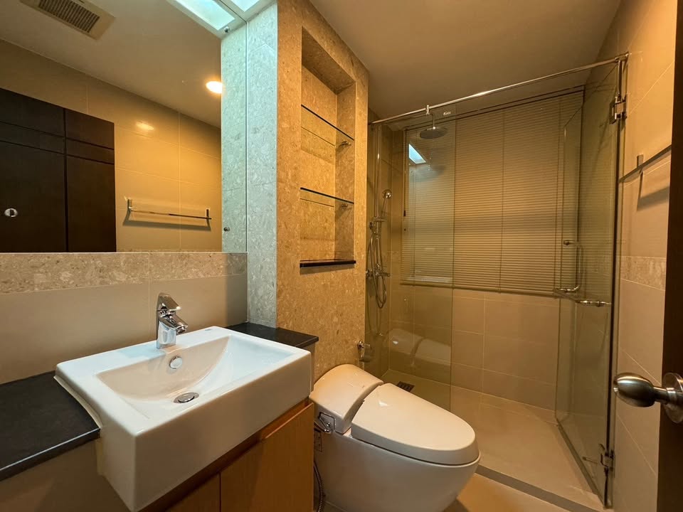 Large Three Bed Room Apartment For Rent