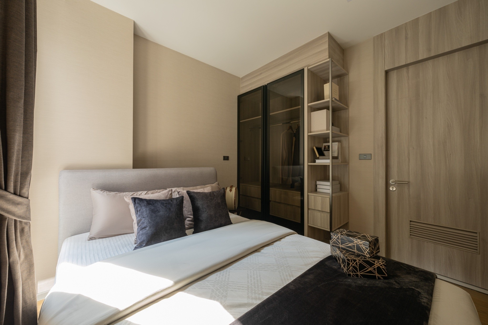 Two Bed Room Condo For Rent