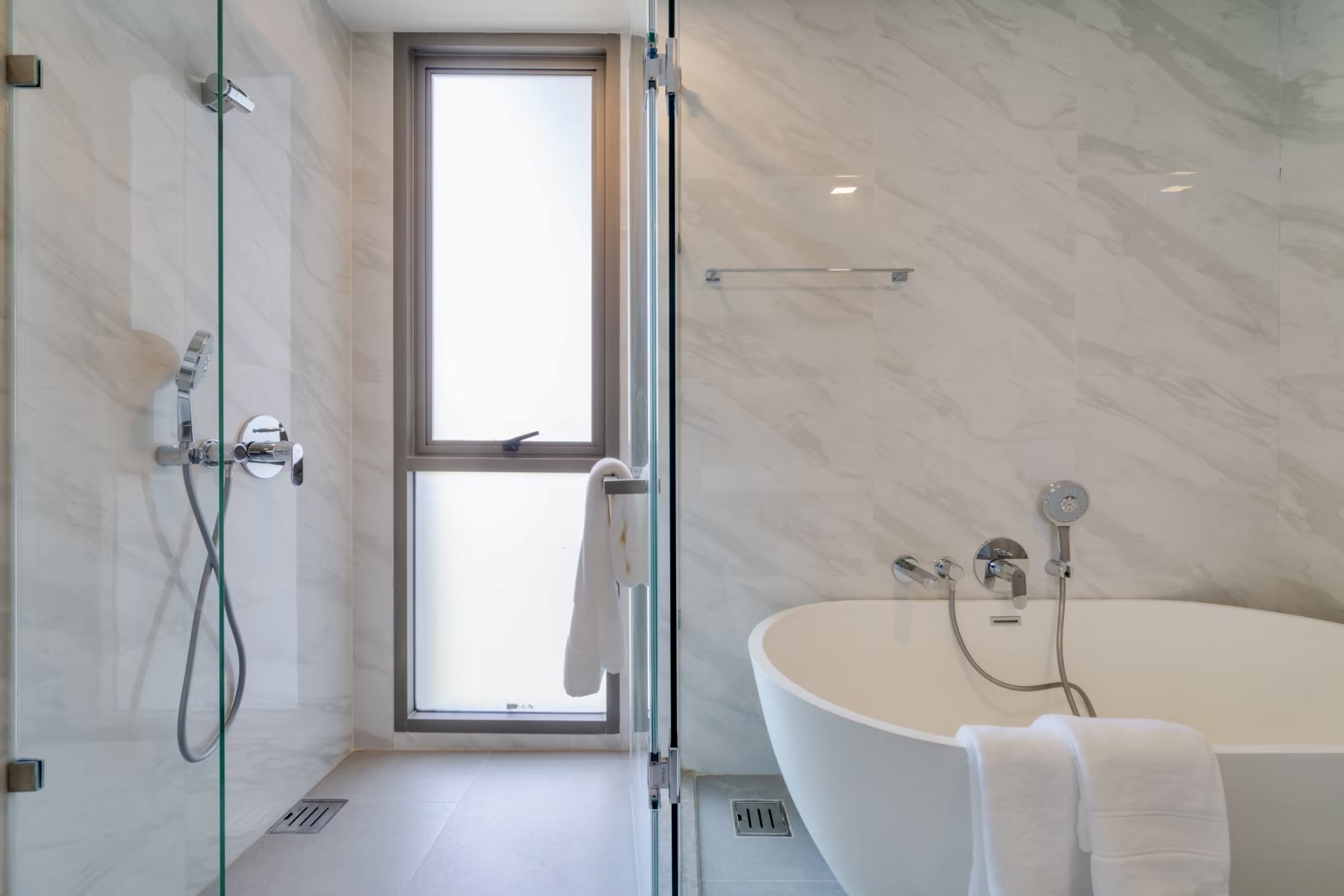 Three Bed Room Apartment For Rent