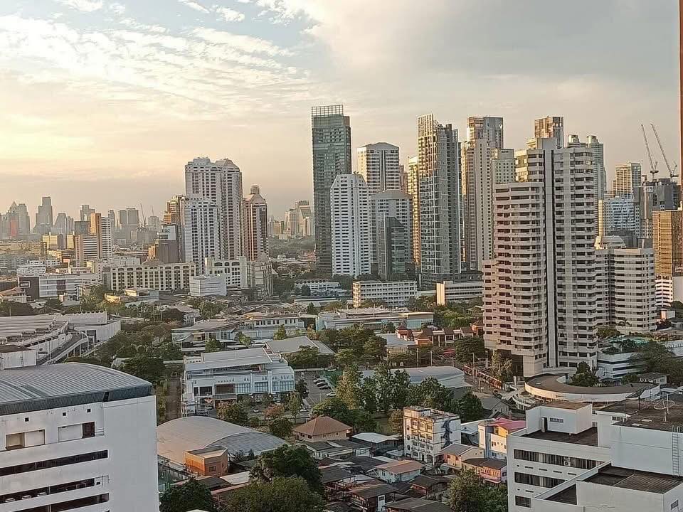 One Bedroom Condo For Rent
