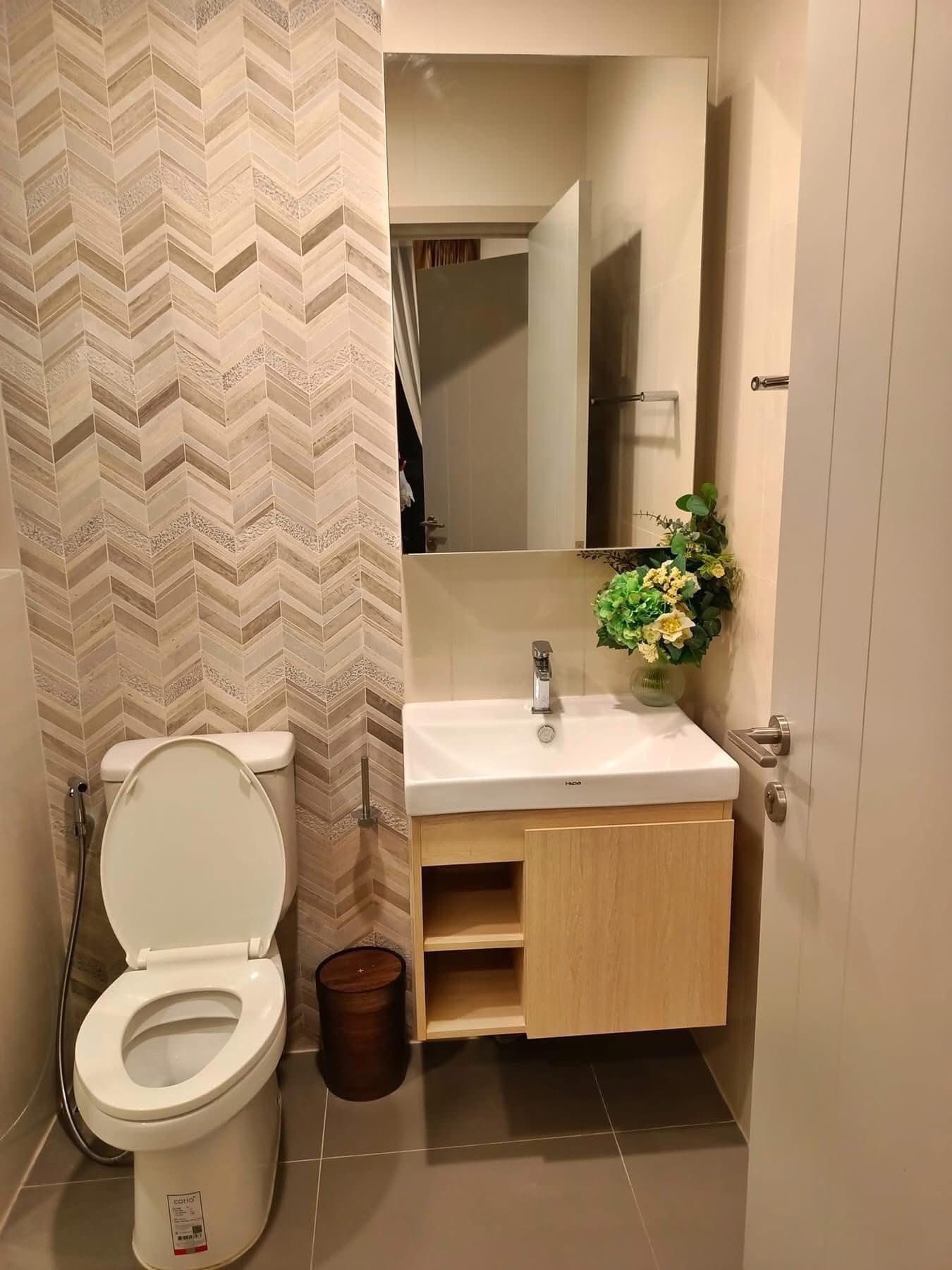 One Bedroom Condo For Rent