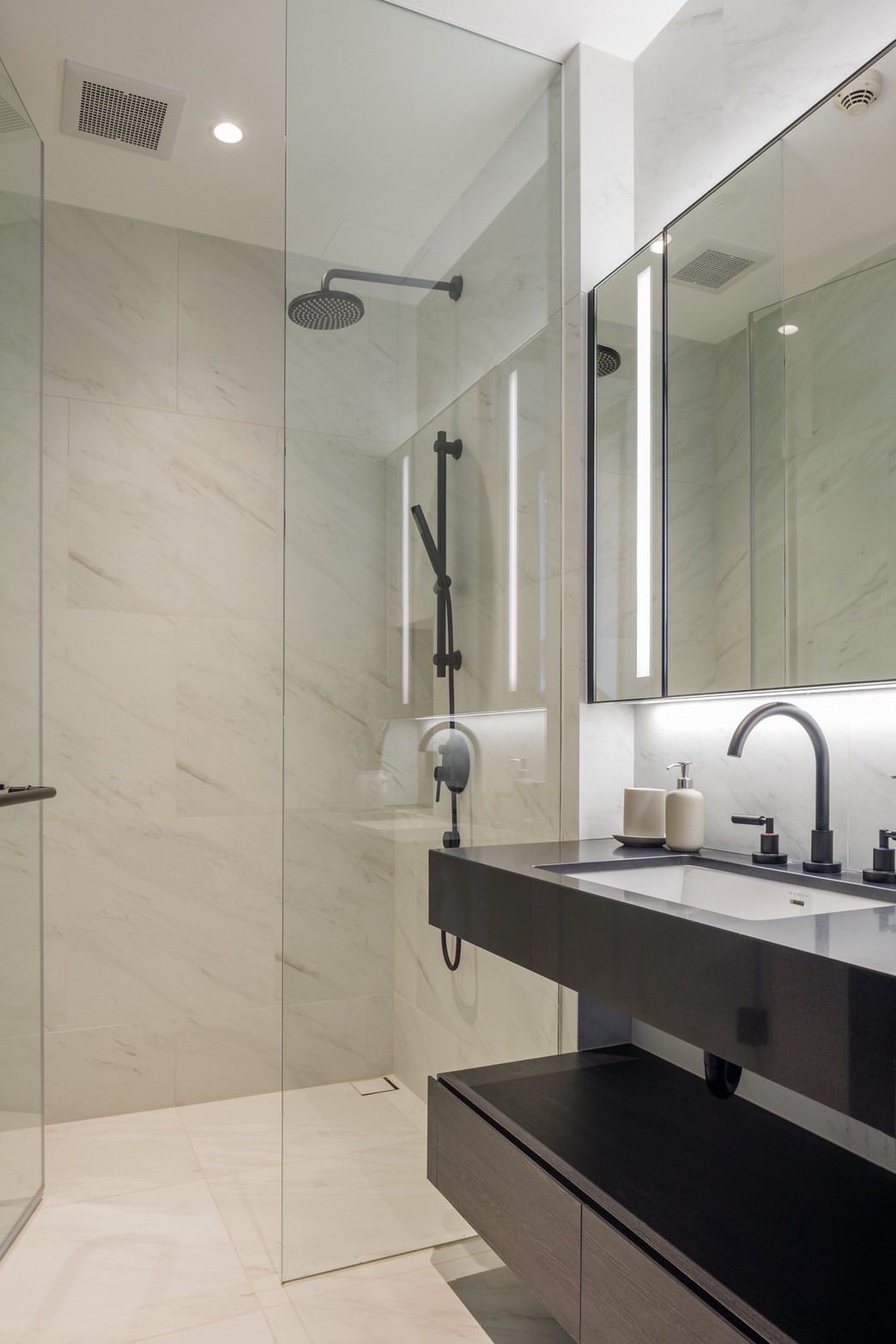 Large Two Bedroom Apartment For Rent