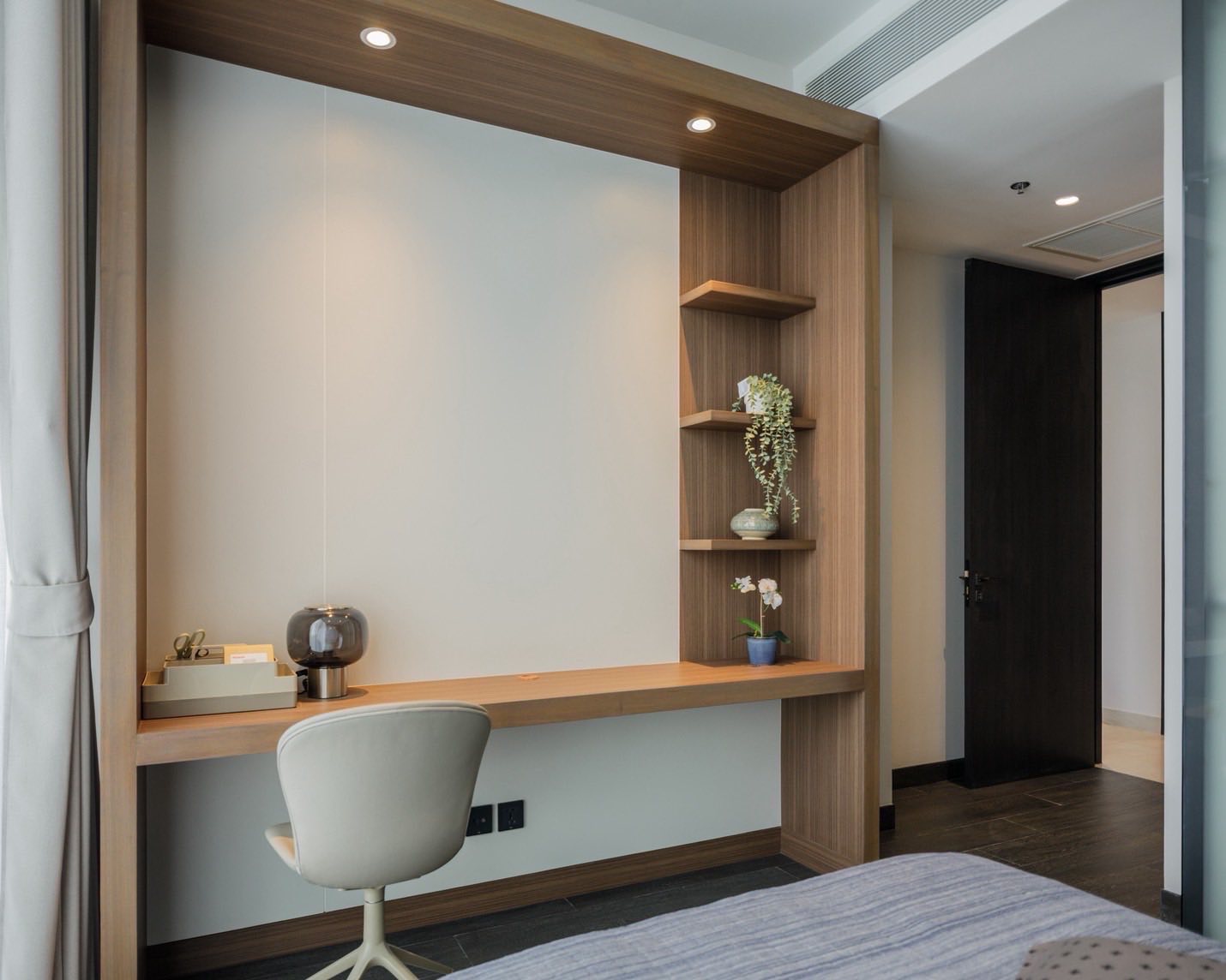 Large Two Bedroom Apartment For Rent