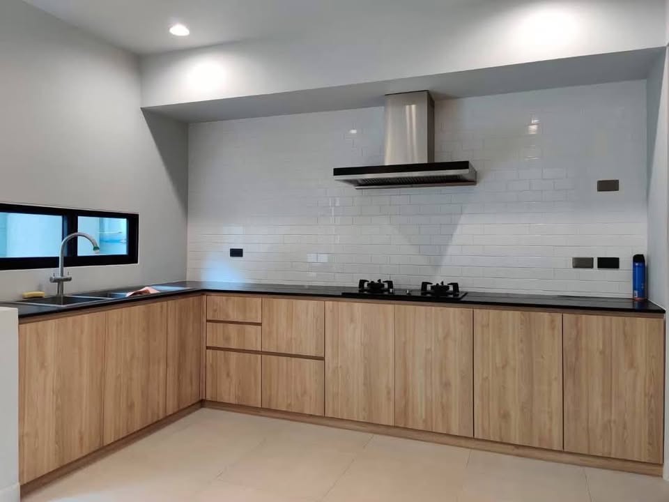 Town House For Rent