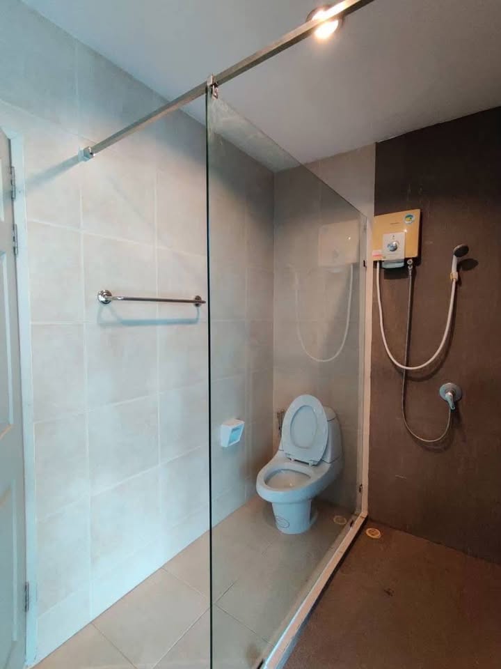 Town House For Rent