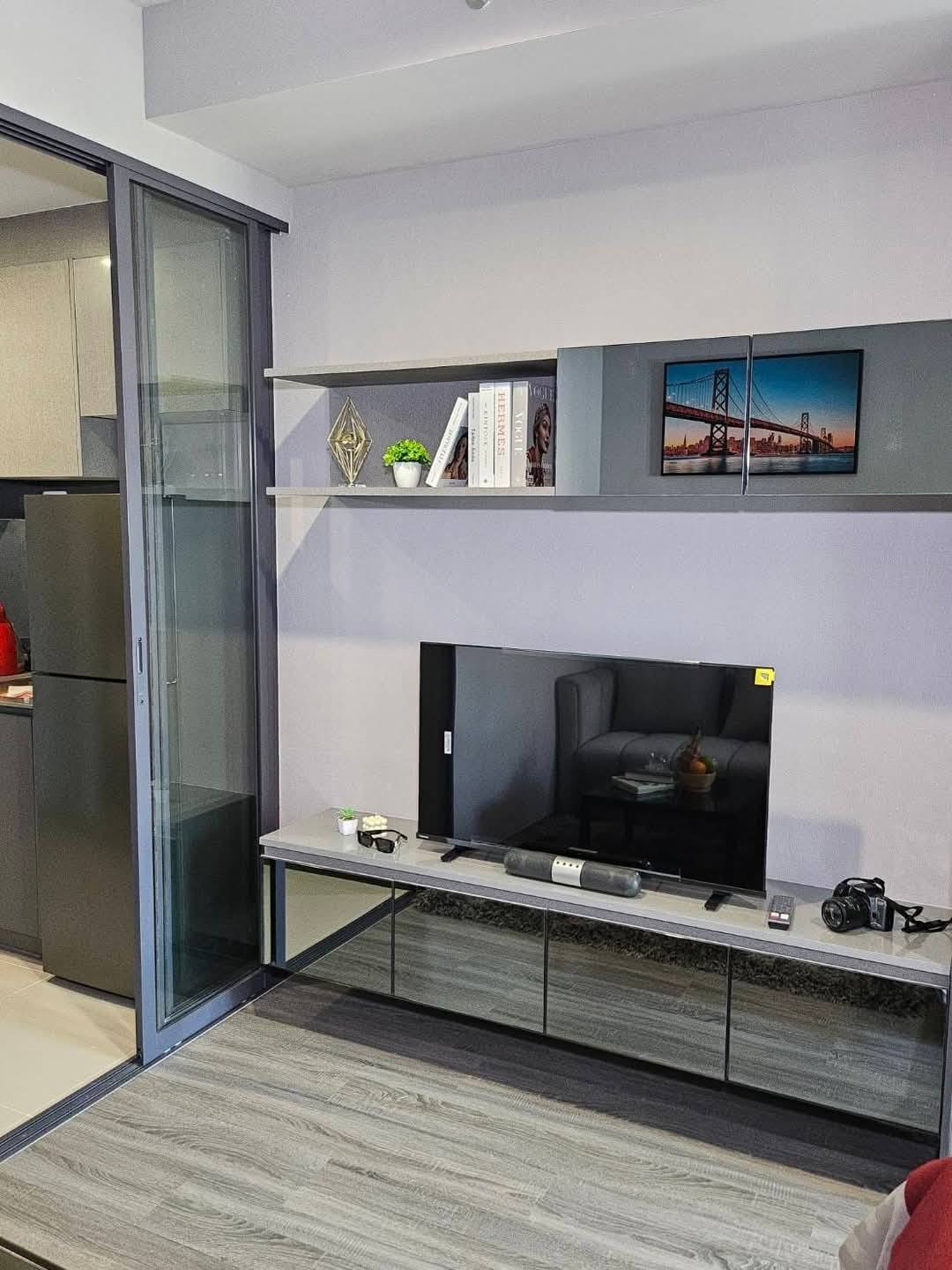 One Bedroom Condo For Rent