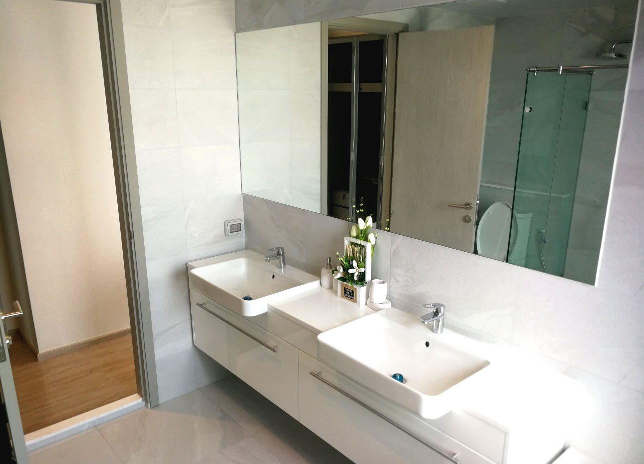 Two Bed Room Condo For Rent