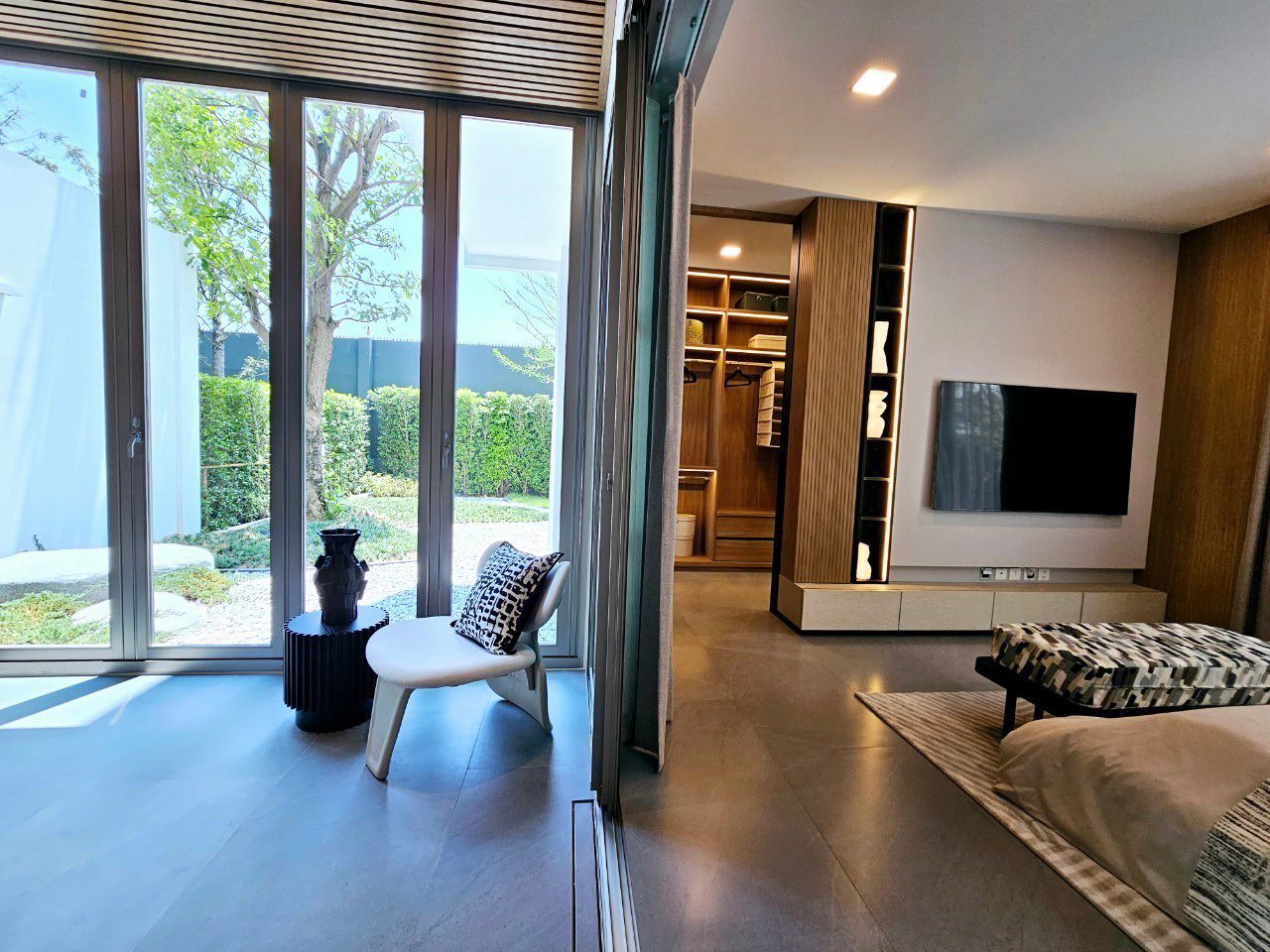 Beautiful Detached House For Rent