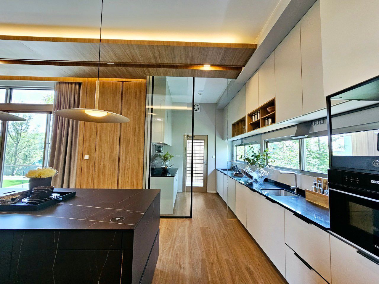 Beautiful Detached House For Rent