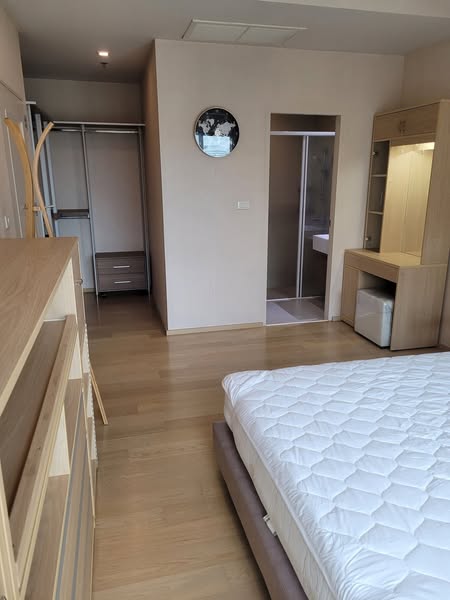 One Bedroom Condo For Rent
