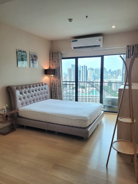 One Bedroom Condo For Rent