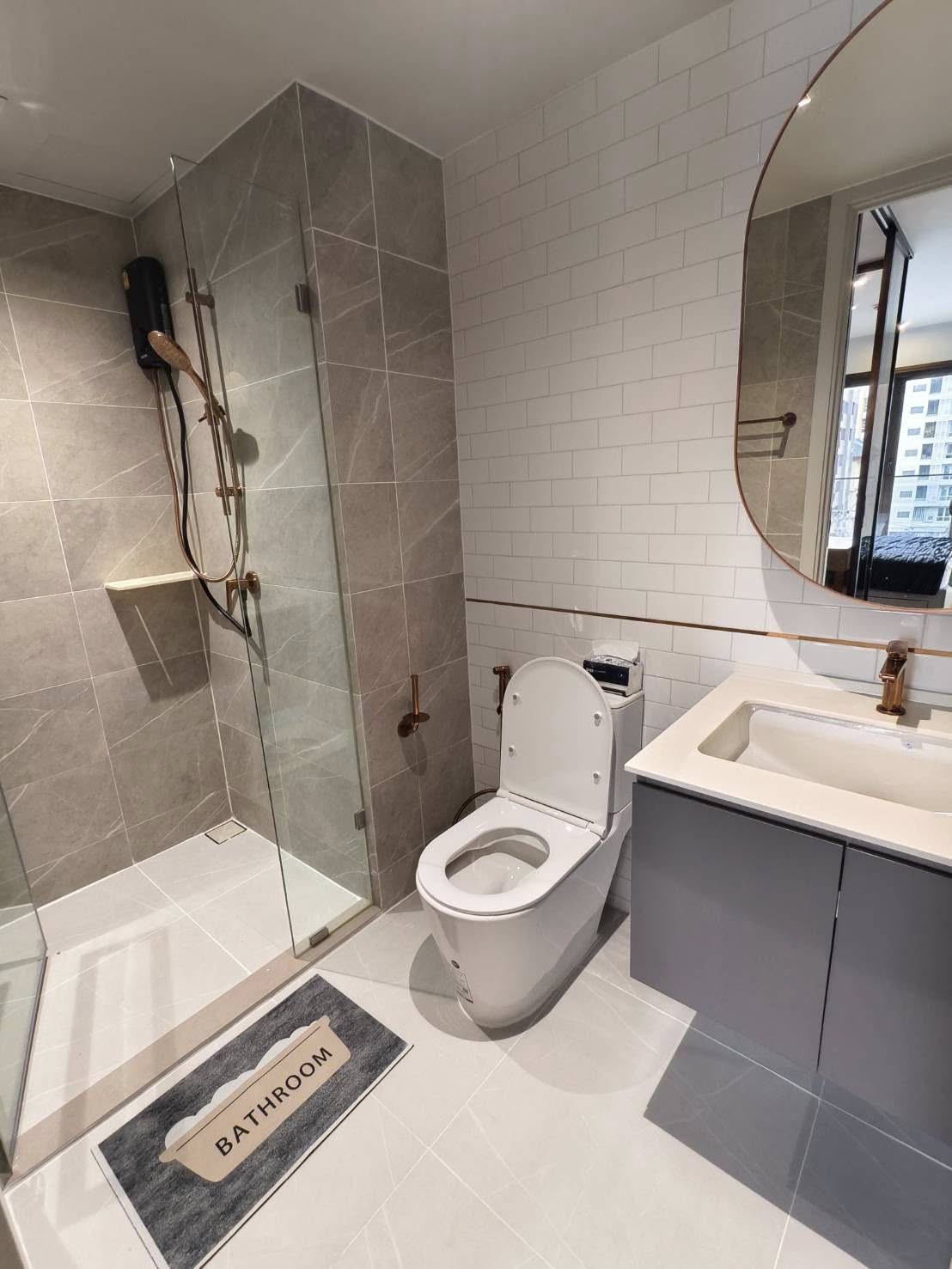 One Bedroom Condo For Rent