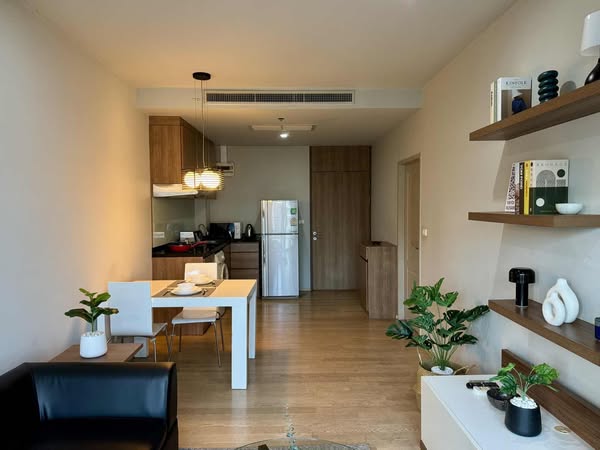 One Bedroom Condo For Rent