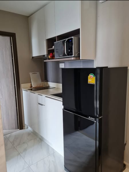 One Bedroom Condo For Rent