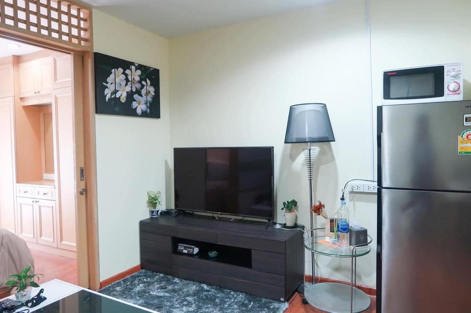 One Bedroom Condo For Rent