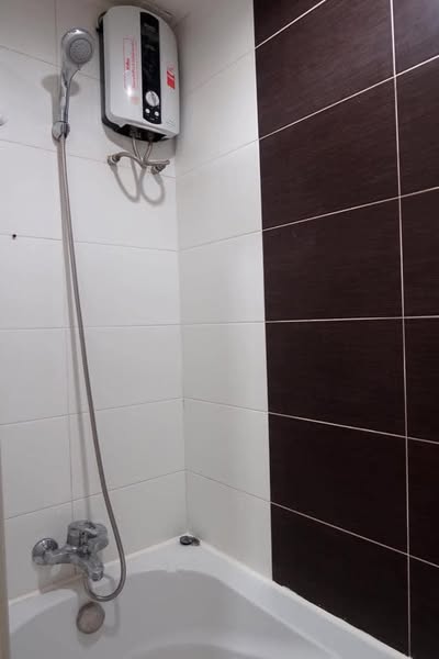 One Bedroom Condo For Rent