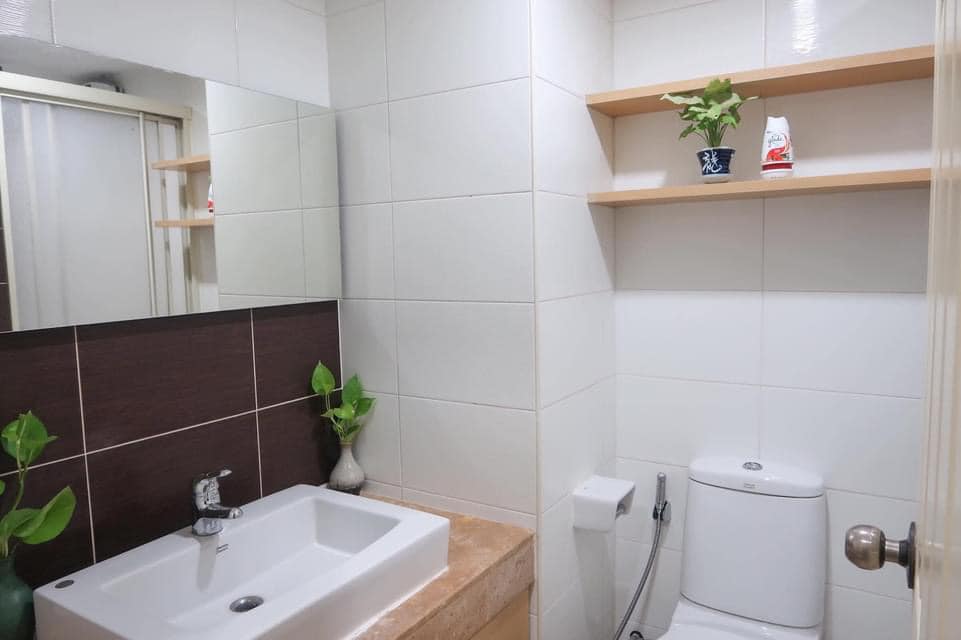 One Bedroom Condo For Rent