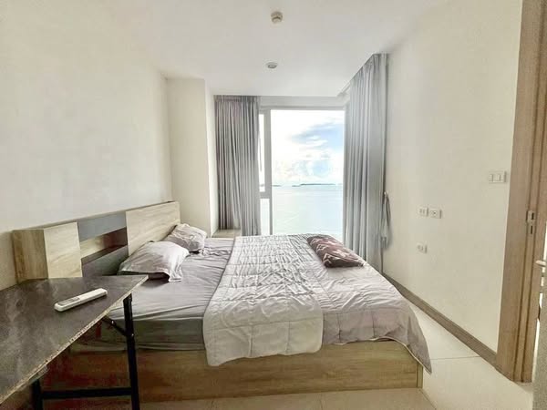 One Bedroom Condo For Rent