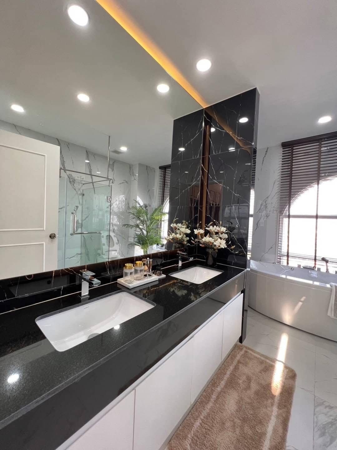 Beautiful Penthouse For Sale