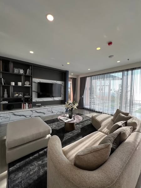 Beautiful Penthouse For Sale