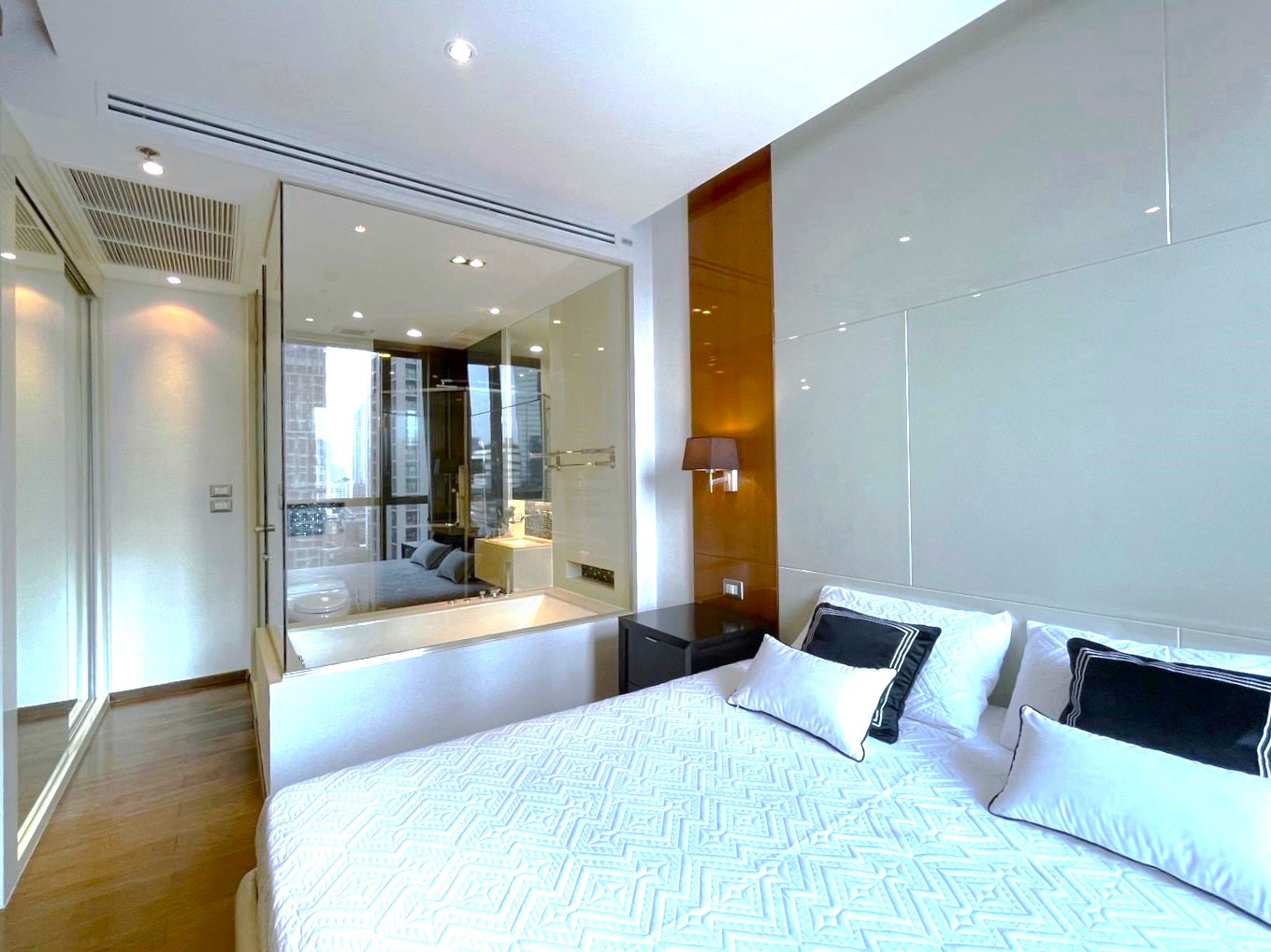 One Bedroom Condo For Rent
