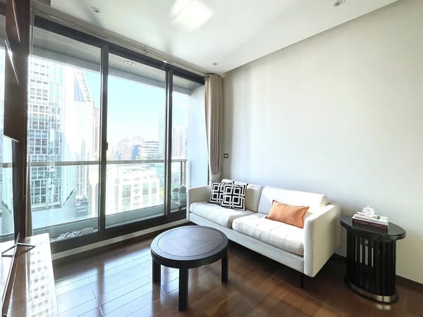 One Bedroom Condo For Rent