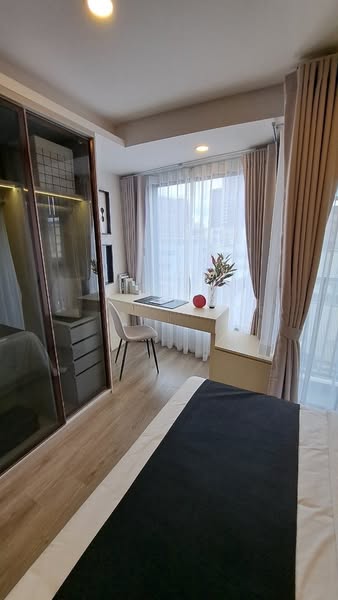 One Bedroom Condo For Rent