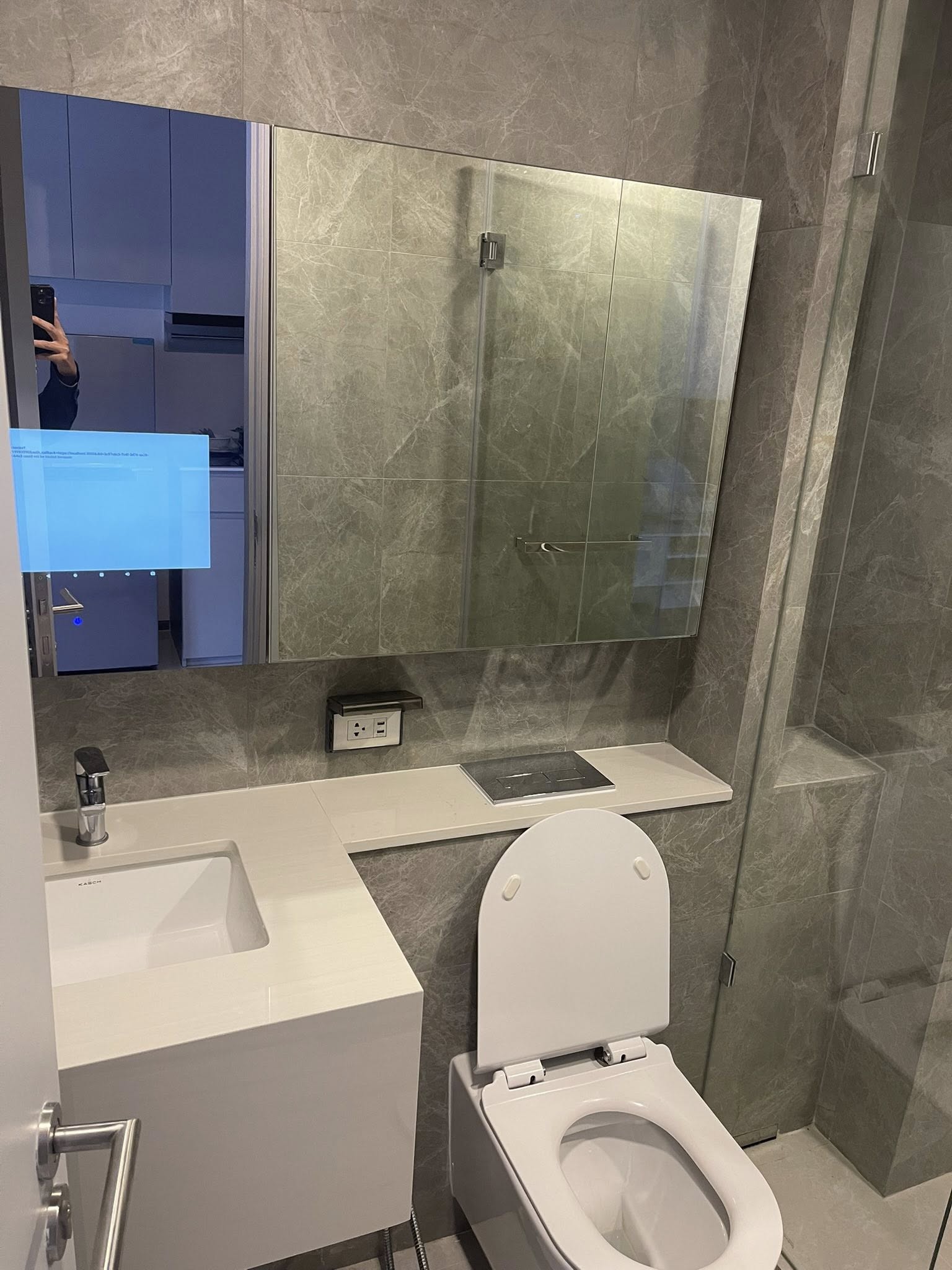 One Bedroom Condo For Rent