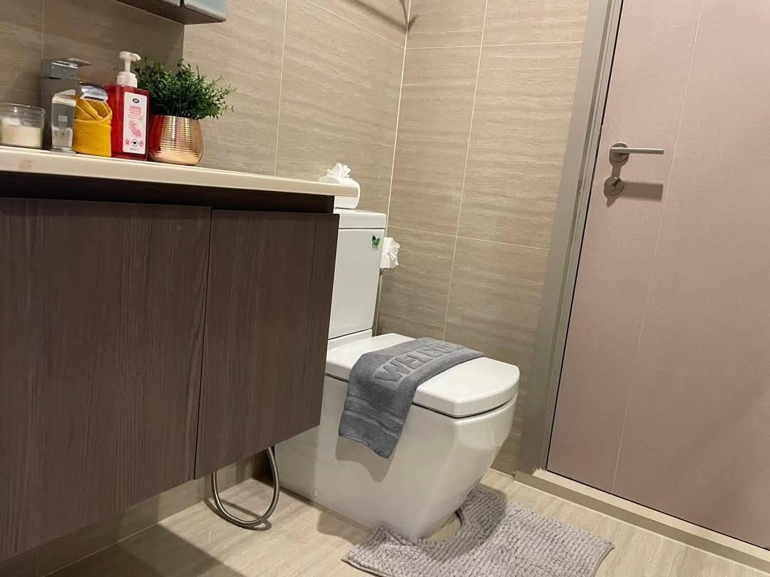 One Bedroom Condo For Rent