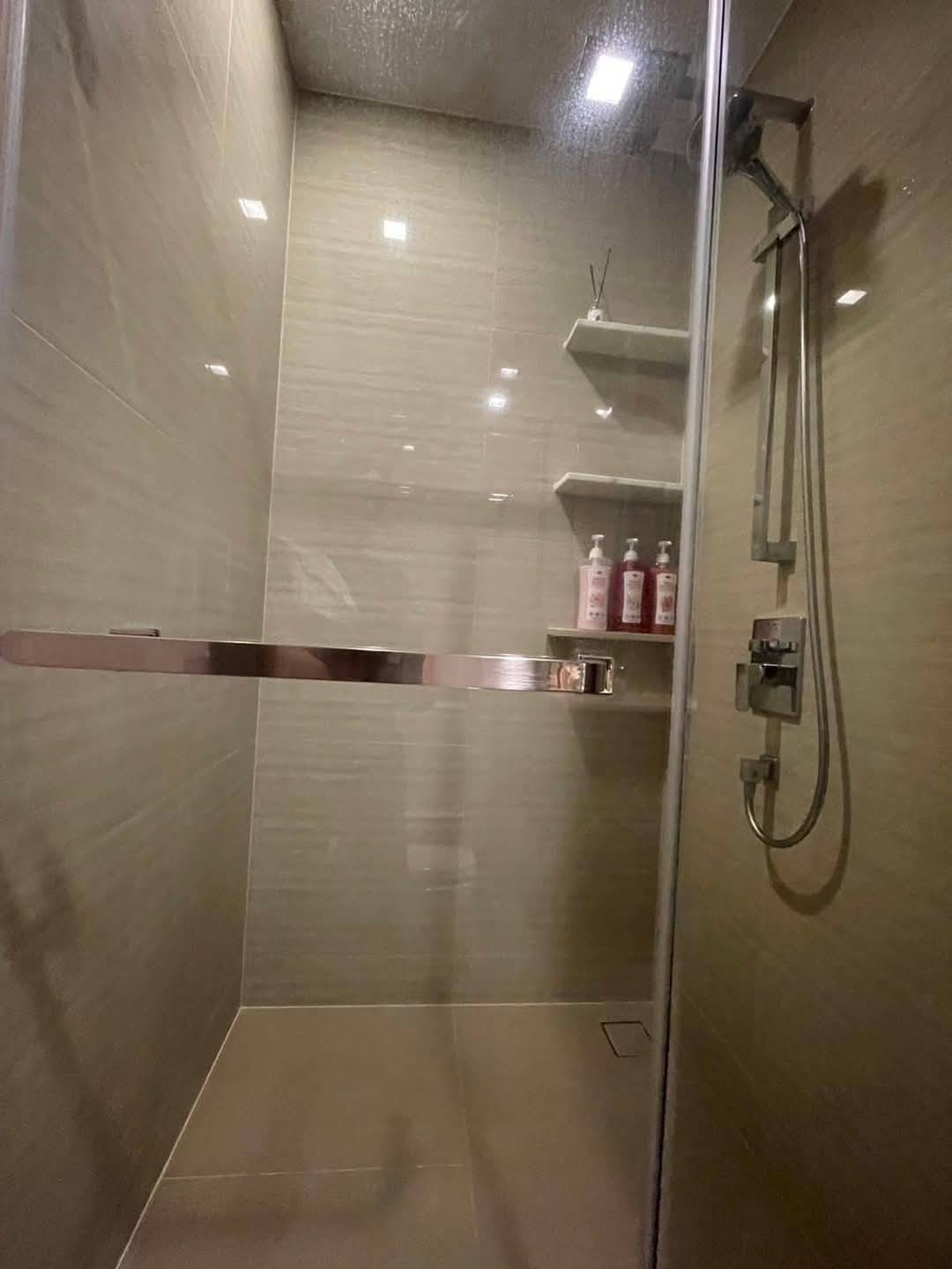 One Bedroom Condo For Rent