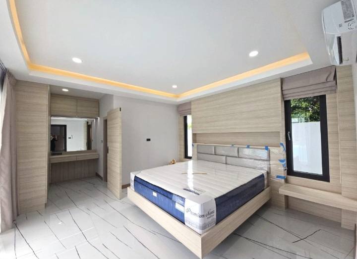 Pool Villa For Sale