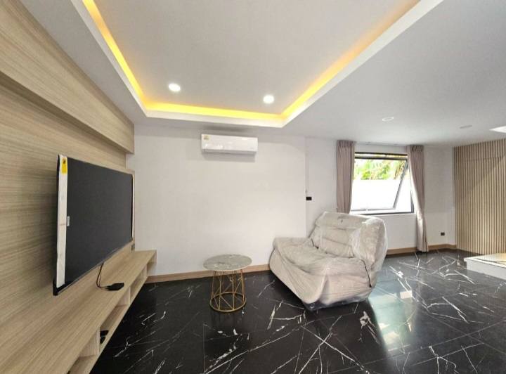 Pool Villa For Sale