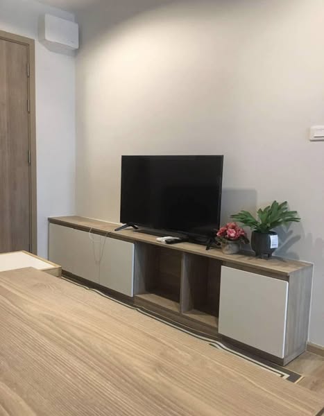 One Bedroom Condo For Rent