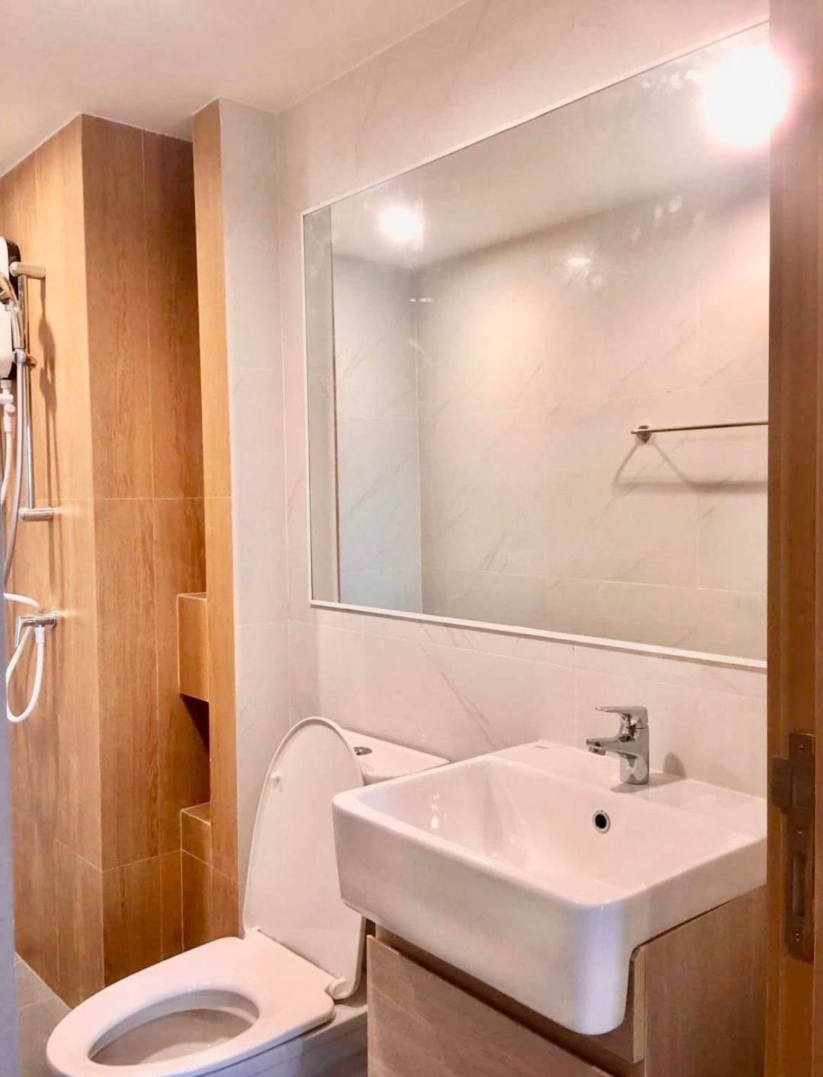 One Bedroom Condo For Rent