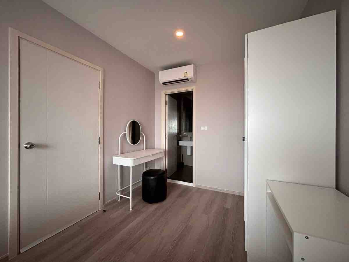 Two Bed Room Condo For Rent