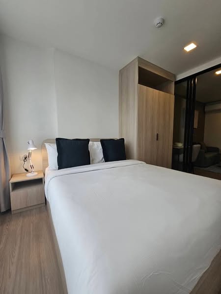 One Bedroom Condo For Rent