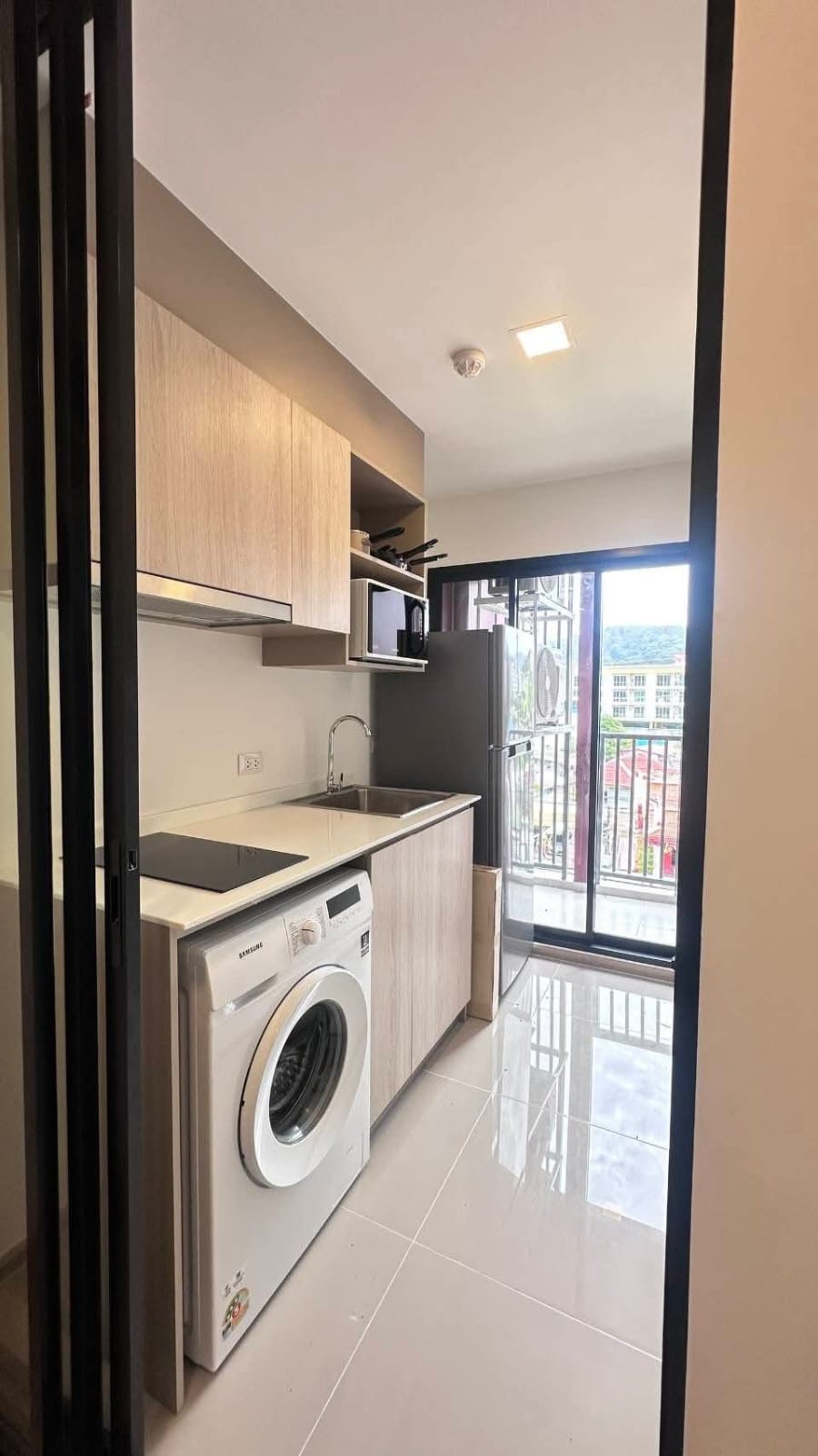 One Bedroom Condo For Rent